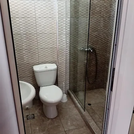 Ruci מלון דירות