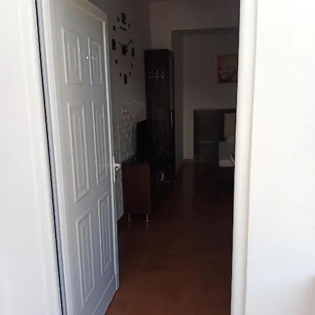 Aparthotel Ruci *