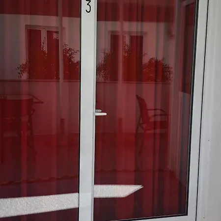 Aparthotel Ruci *